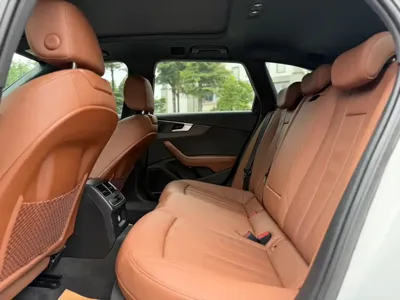 Audi A4 (Import)