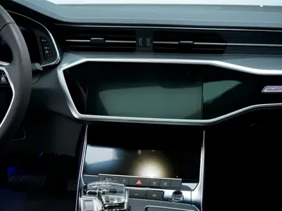 Audi A7L