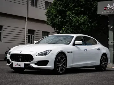 Maserati Quattroporte