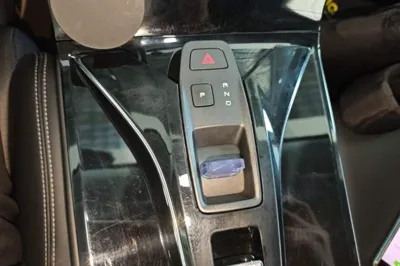 Dongfeng Aeolus Mage