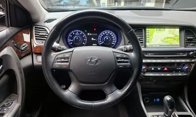 Hyundai Aslan