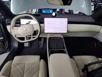 Nio ET5T