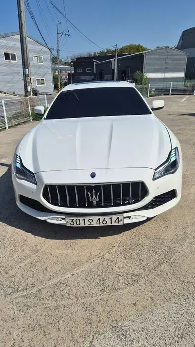 Maserati Quattroporte
