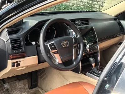 Toyota Reiz