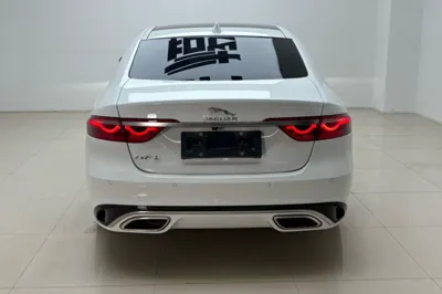 Jaguar XFL