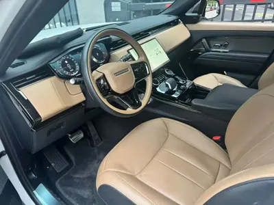 Land Rover Sport