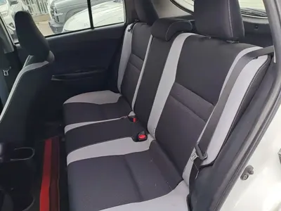 Toyota Yaris L