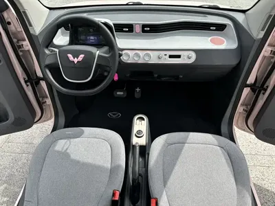 Wuling MINIEV
