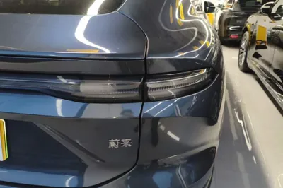Nio EC6