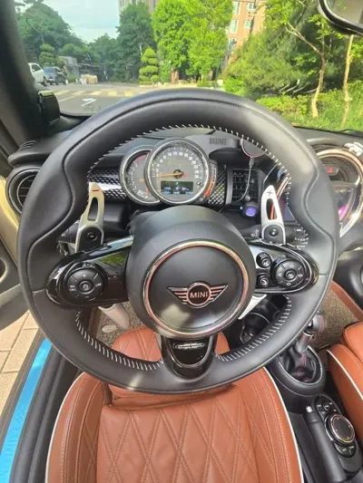 MINI Cooper Convertible