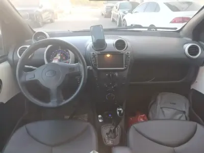 BYD F0