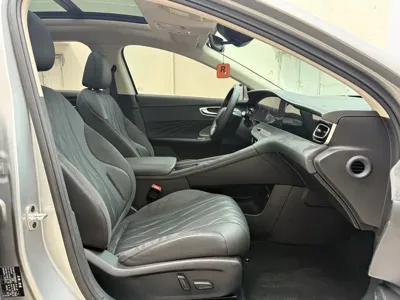 Roewe D7