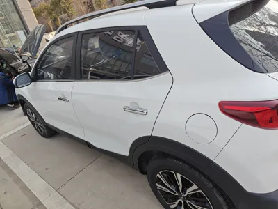 Kia kx1 Stonic