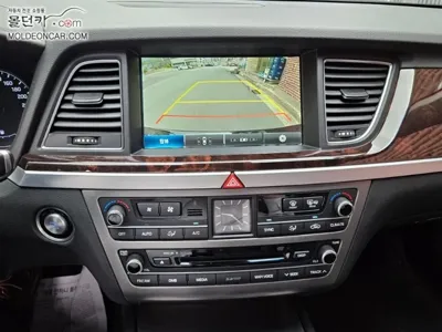 Hyundai Genesis