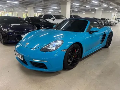Porsche 718