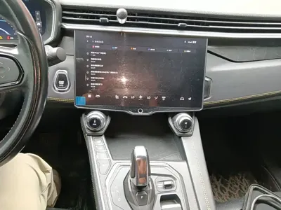 Lynk & Co 05