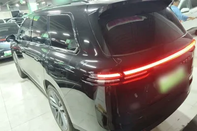 Leapmotor C16