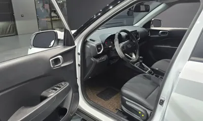 Hyundai Venue