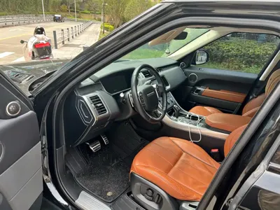 Land Rover Sport