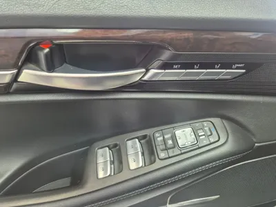 Genesis EQ900