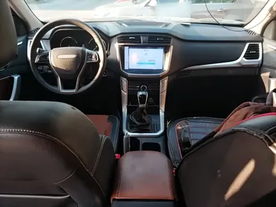 Maxus T70