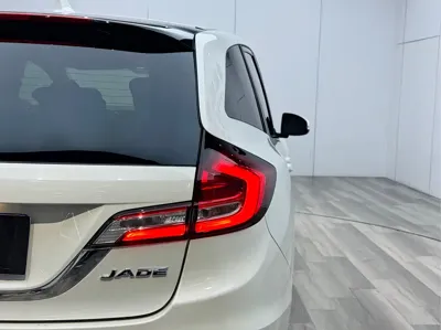 Honda Jade