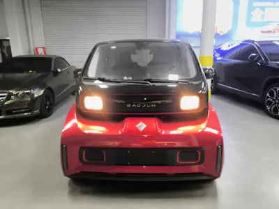 Baojun E300