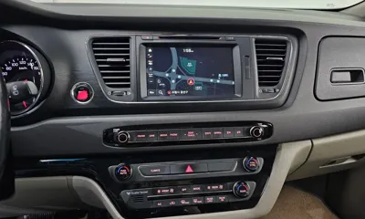 Kia Canival