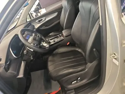 Roewe RX5 Max