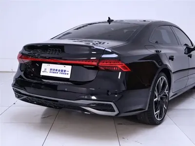 Audi A7L