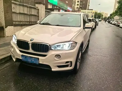 BMW X5 (Import)