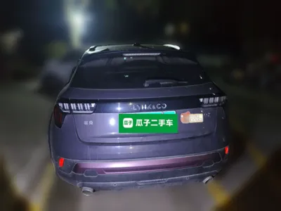 Lynk & Co 02