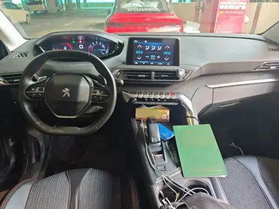Peugeot 4008