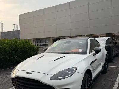 Aston Martin DBX