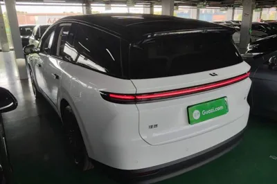 Li Auto Li Auto i8