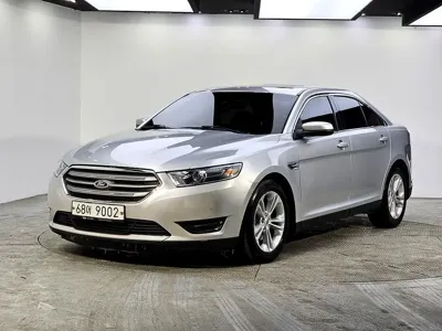 Ford Taurus