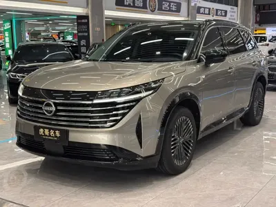 Nissan Teramont