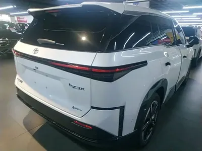 Toyota 铂智3X
