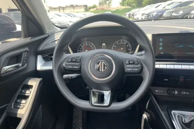 MG 5