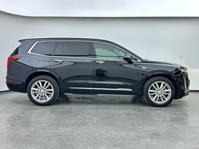 Cadillac XT6
