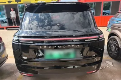 Leapmotor C16