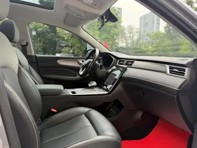 Roewe RX5