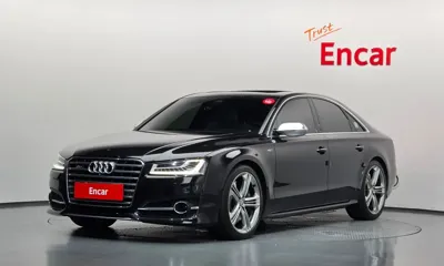 Audi S8