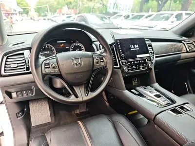 Honda UR-V