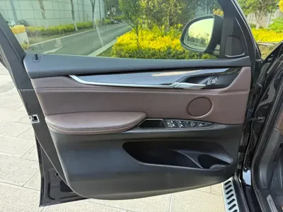 BMW X5 (Import)