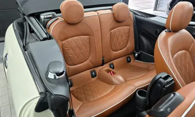 MINI Cooper Convertible