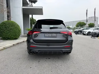 Mercedes-Benz GLC AMG