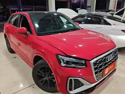 Audi Q2L