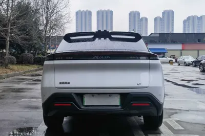Dongfeng Aeolus L7 New Energy