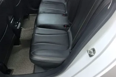 Roewe i5